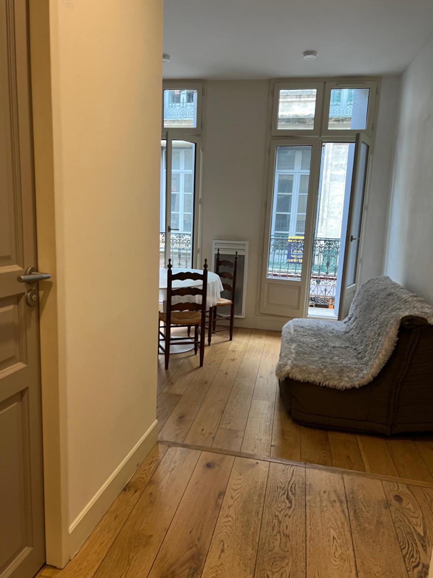 Centre Historique Rue Saint Guilhem Apartment *